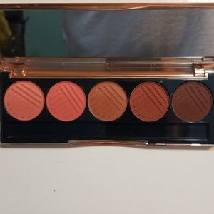 Dose of Colors palette